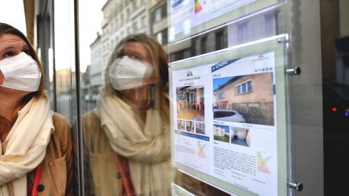 franceinfo conso. Crise sanitaire et difficultés d'accès au crédit immobilier : les nouveaux exclus du crédit