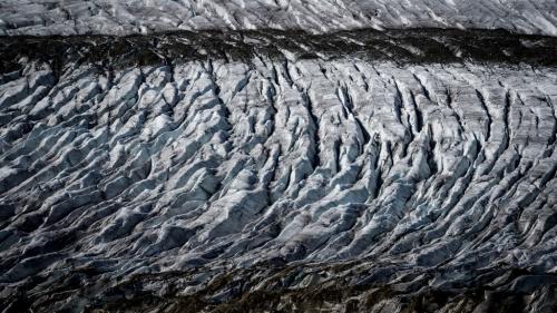 Les glaciers suisses continuent de fondre à un rythme inquiétant, selon une étude