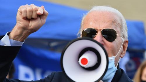 Election américaine : à Philadelphie, Joe Biden confond ses petites-filles, et parle de manière confuse de son fils décédé