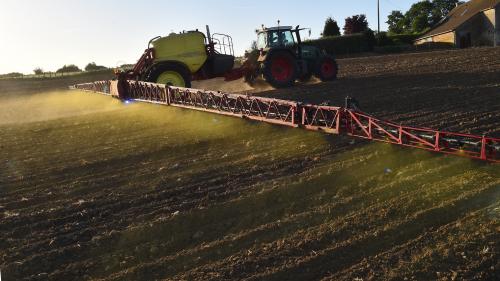 Manche : 20 personnes auditionnées dans une enquête sur un trafic de pesticides interdits