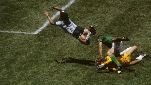 Mort de Diego Maradona : 