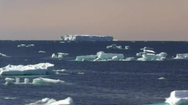 Grâce aux satellites, les skippers du Vendée Globe sont prévenus du danger des icebergs