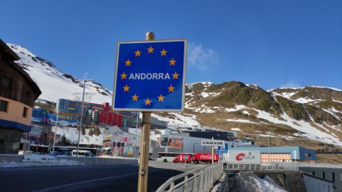 Confinement : les habitants des Pyrénées-Orientales et de l'Ariège autorisés à aller faire leurs courses en Andorre