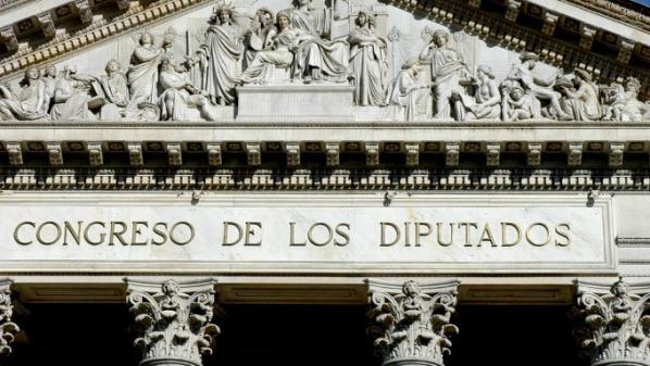 Espagne : les députés approuvent en première lecture le texte visant à légaliser l'euthanasie