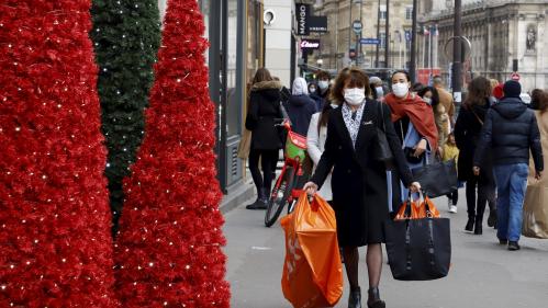 Malgré le Covid-19, la traditionnelle ruée dans les magasins le dernier samedi avant Noël a bien eu lieu