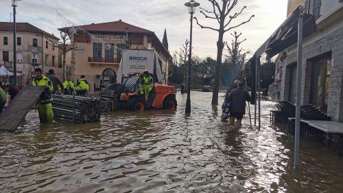 Inondations dans les Landes : crue historique de la Midouze à Tartas, vigilance accrue pour l'Adour en aval