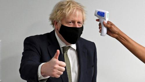 Royaume-Uni : 15 millions de personnes vaccinées, objectif réussi pour Boris Johnson