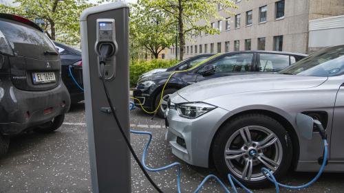 La Norvège devient le premier pays au monde à dépasser les 50% de voitures électriques vendues en un an