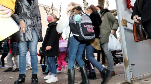 VIDEO. Covid-19 : la fermeture des écoles ne doit être envisagée qu'