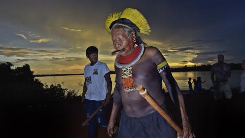 Amazonie : le chef Raoni dénonce Bolsonaro devant la Cour pénale internationale pour 