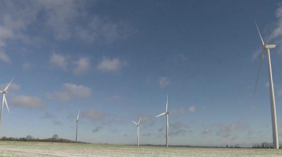 Éolienne dans l'Orne.