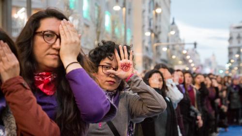 Hausse des violences faites aux femmes durant le confinement en Espagne, au Brésil et au Nigéria