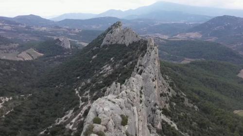 Vaucluse : un voyage hors du temps dans les dentelles de Montmirail