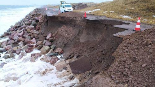 Saint-Pierre-et-Miquelon : l'effondrement d'une route coupe l'île de Miquelon en deux