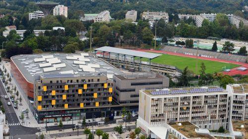 Lyon : des violences urbaines éclatent dans le quartier de La Duchère