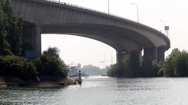 Val-d'Oise : une adolescente de 14 ans meurt noyée dans la Seine, deux lycéens interpellés