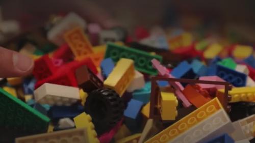 Jouets : l'entreprise Lego bat des records de vente