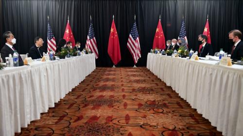 Etats-Unis : le chef de la diplomatie accuse la Chine de 