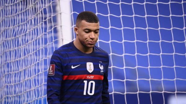 Football : débuts compliqués pour la France face à l'Ukraine