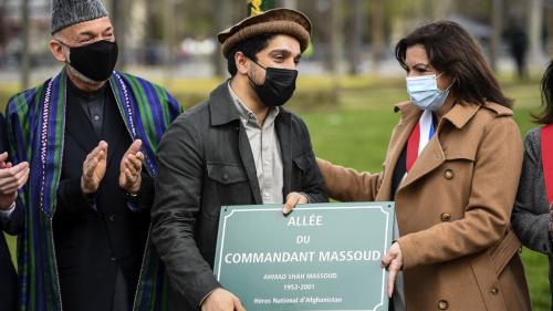 Une allée a été baptisée au nom du commandant Massoud sur les Champs-Elysées