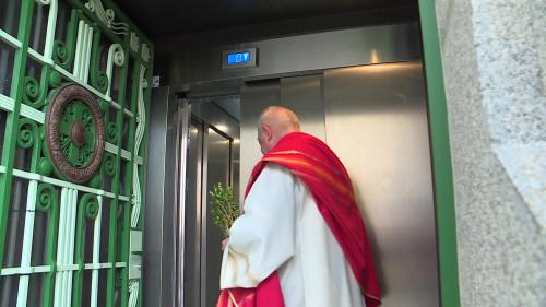 Prévu depuis un siècle, l'ascenseur de la basilique Sainte-Thérèse de Lisieux enfin inauguré