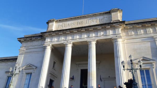 Charente-Maritime : un homme jugé pour avoir tenté d'organiser l'enlèvement et le viol de sa fille