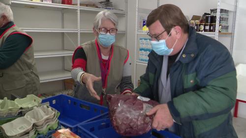 À Angoulême, les denrées alimentaires des cantines sont distribuées à des associations