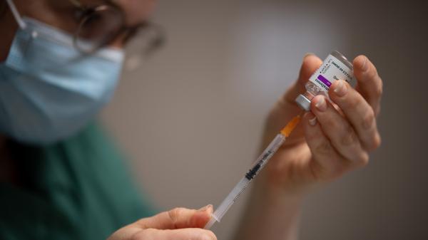 Covid-19 : de nouvelles interrogations autour du vaccin AstraZeneca