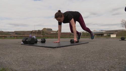 Dans l'Aisne, un camion-gym propose du sport itinérant en plein air