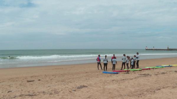 Surf : les habitants de Capbreton peuvent remonter sur les planches