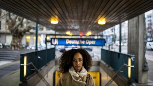 La danseuse Chloé Lopes Gomes voit son contrat prolongé au Staatsballett de Berlin, où elle disait avoir été victime de racisme