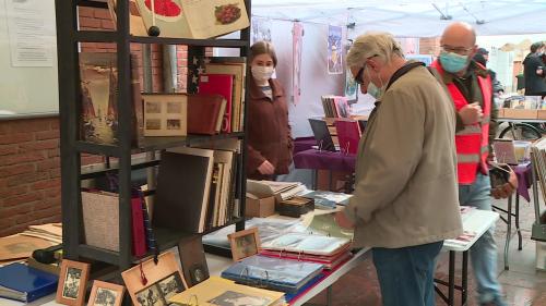 À Toulouse, des commerçants lancent un nouveau marché aux livres d'occasion