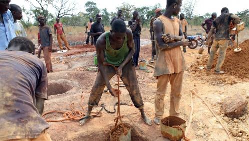 En Guinée, la fièvre de l'or provoque de plus en plus d'accidents mortels