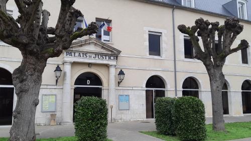 Loiret : un propriétaire de casinos condamné pour pratiques de chasse jugées illégales