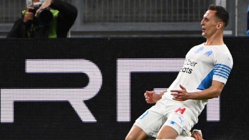 DIRECT. Ligue 1 : Marseille fait un grand pas vers l'Europe, Lens et Rennes à l'arrêt