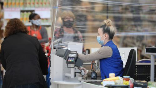 Covid-19 : les travailleurs de deuxième ligne payés 30% de moins que les autres