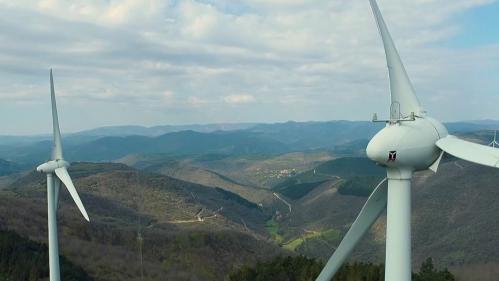 Écologie : les Français ne plient pas face aux éoliennes