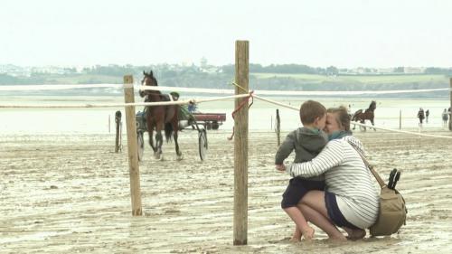 Manche : les courses hippiques de Jullouville sont de retour sur la plage