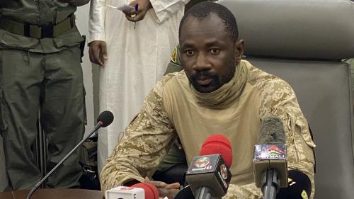 Assimi Goïta, nouvel homme fort du Mali, de chef de la junte à chef de l'Etat