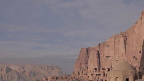 Afghanistan : à Bamiyan, les statues de Bouddha retrouvent les talibans