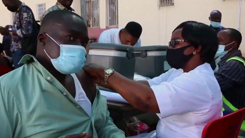 Covid-19 : les difficiles campagnes de vaccination en Afrique