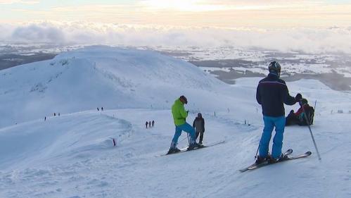 Montagne : premier week-end de ski dans la station de Super-Besse