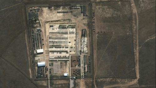 VIDEOS. Ukraine : prises depuis un satellite ou au sol, ces images dévoilent l'intense activité militaire russe à la frontière