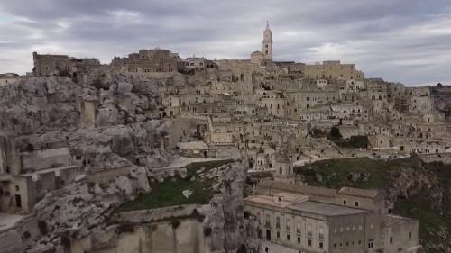 Italie : les spectacles de crèches vivantes animent la ville de Matera