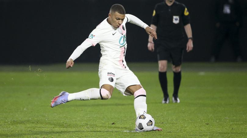 DIRECT. Vannes-PSG : les Parisiens favoris face à des Bretons en quête d'exploit... Suivez le 16e de finale de Coupe de France