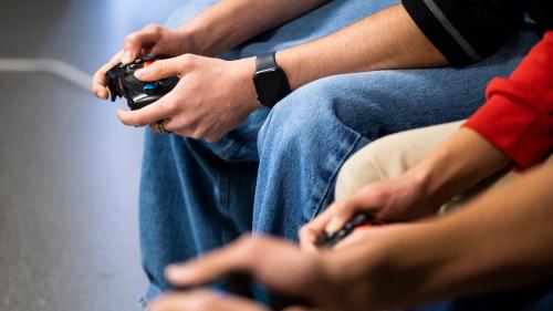 73% de la population française joue aux jeux vidéo