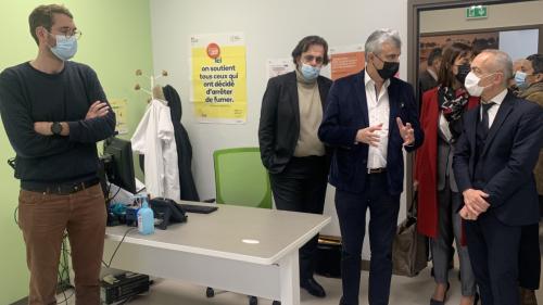 Des médecins accueillis par une cérémonie dans les déserts médicaux : 