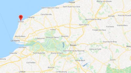 Étretat : une vacancière de 24 ans meurt en tombant de la falaise