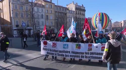 Grève des enseignants : que réclament les syndicats ?