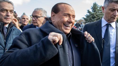 Italie : Silvio Berlusconi renonce à briguer la présidence